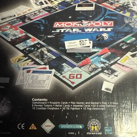 2005 Monopoly Star Wars saga edition Trilogy Edition Board Game